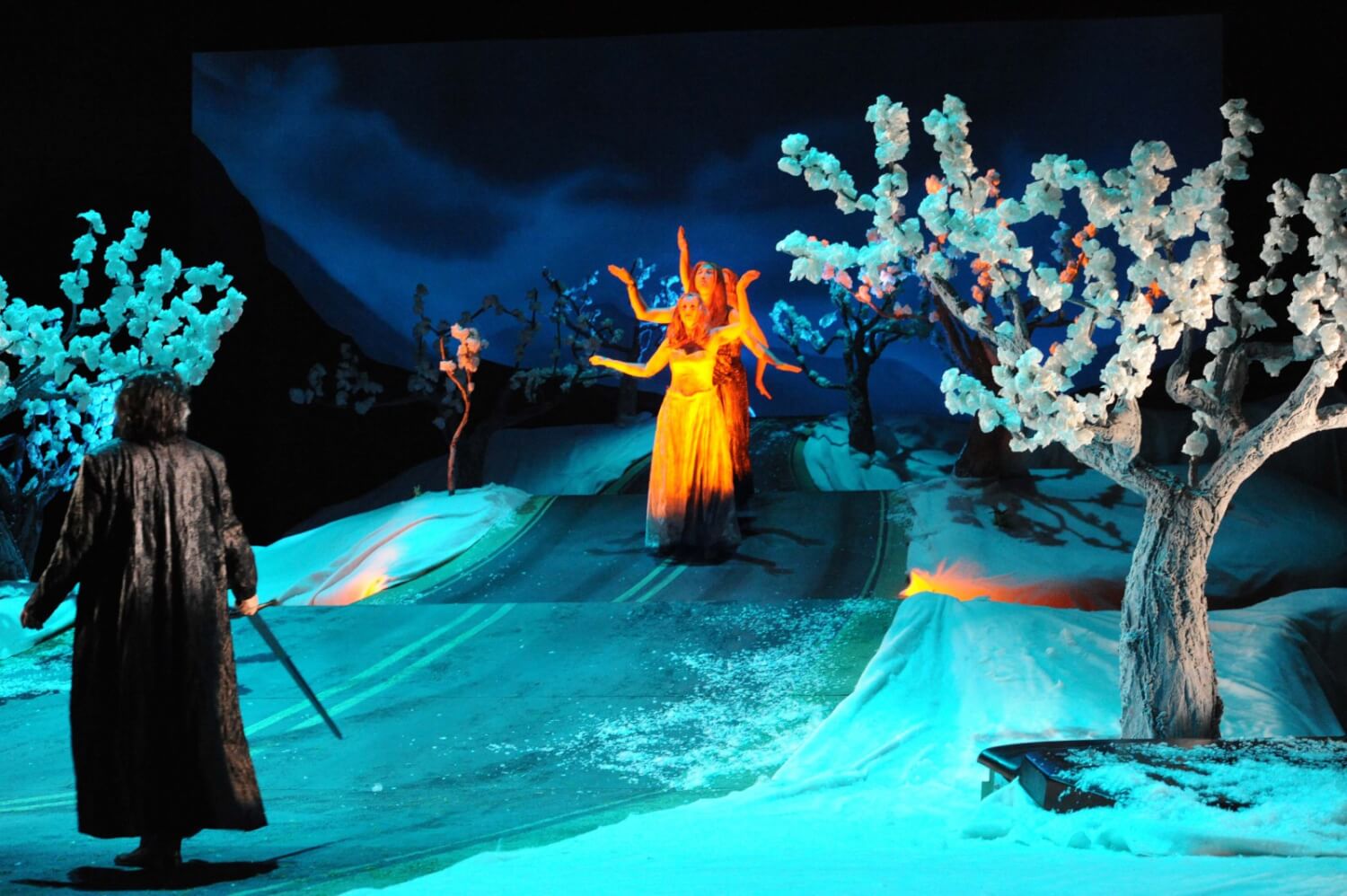 Szene aus der Oper „Merlin“ von Isaac Albéniz am MiR Gelsenkirchen.