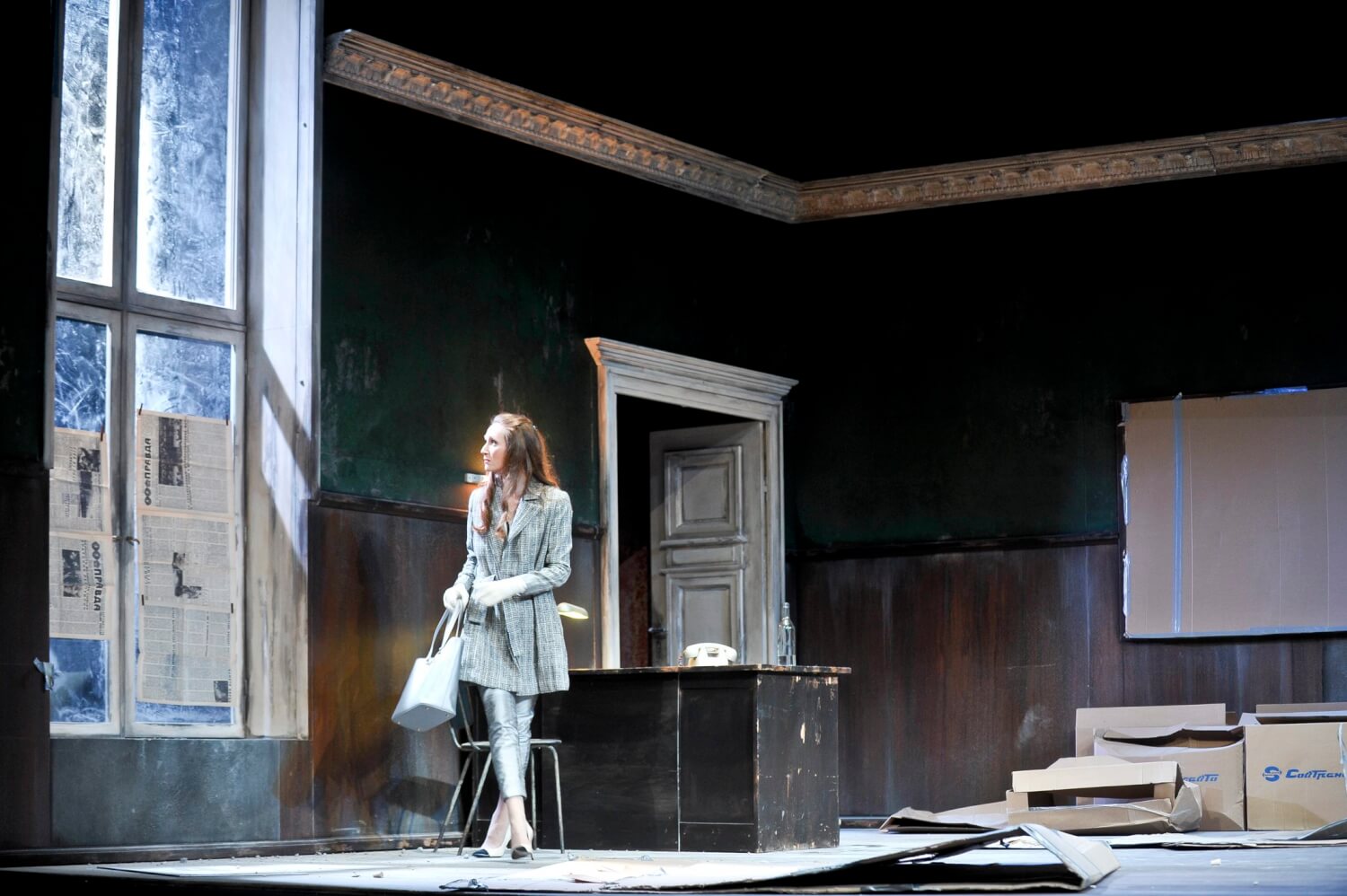 John von Düffels "Kirschgarten - Die Rückkehr": Uraufführung am Hans Otto Theater