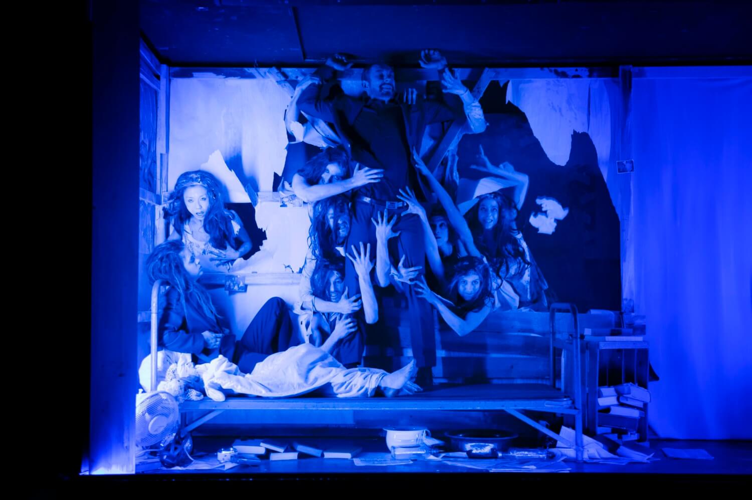 John von Düffels Bearbeitung der "Bakchen" nach Euripides am Theater Ulm