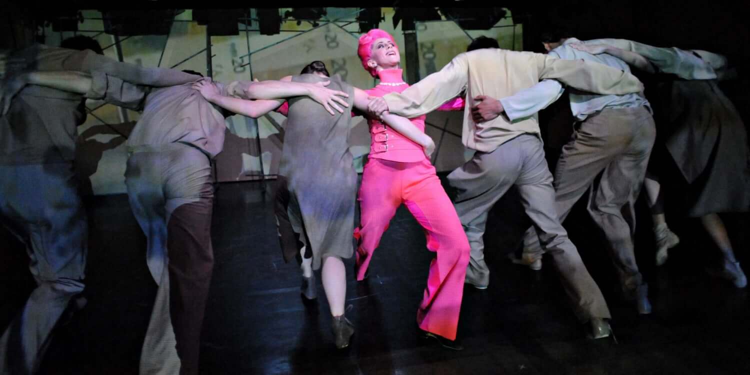 Caroline Matthiessen als Claire Zachanassian am Mainfranken Theater Würzburg