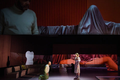 Boris Koneczny und Annemarie Brüntjen in „Die Jungfrau von Orleans“ © Christian Kleiner