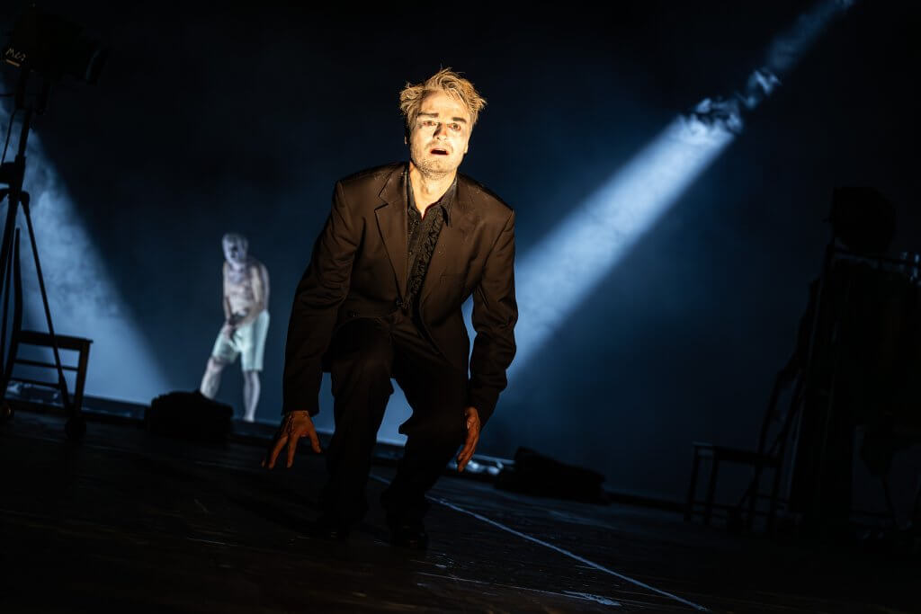 Yannick Fischer in "Hamlet" (Regie: Andreas Kriegenburg)