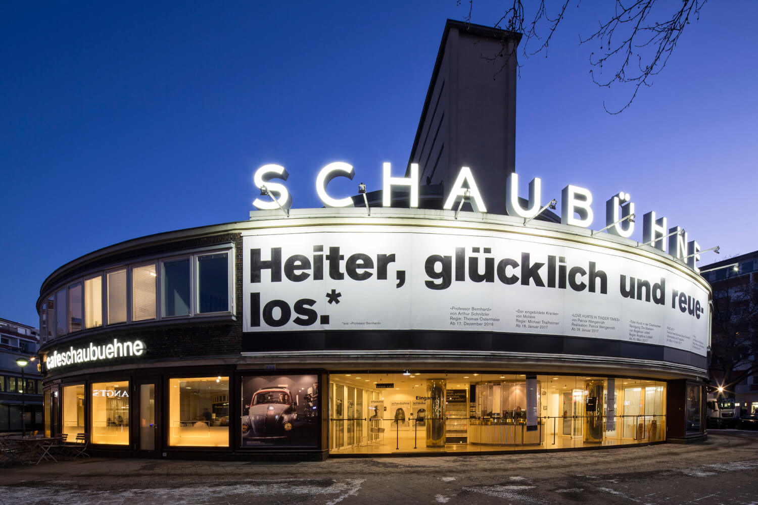 Zu sehen ist die Schaubühne am Lehniner Platz in Berlin.