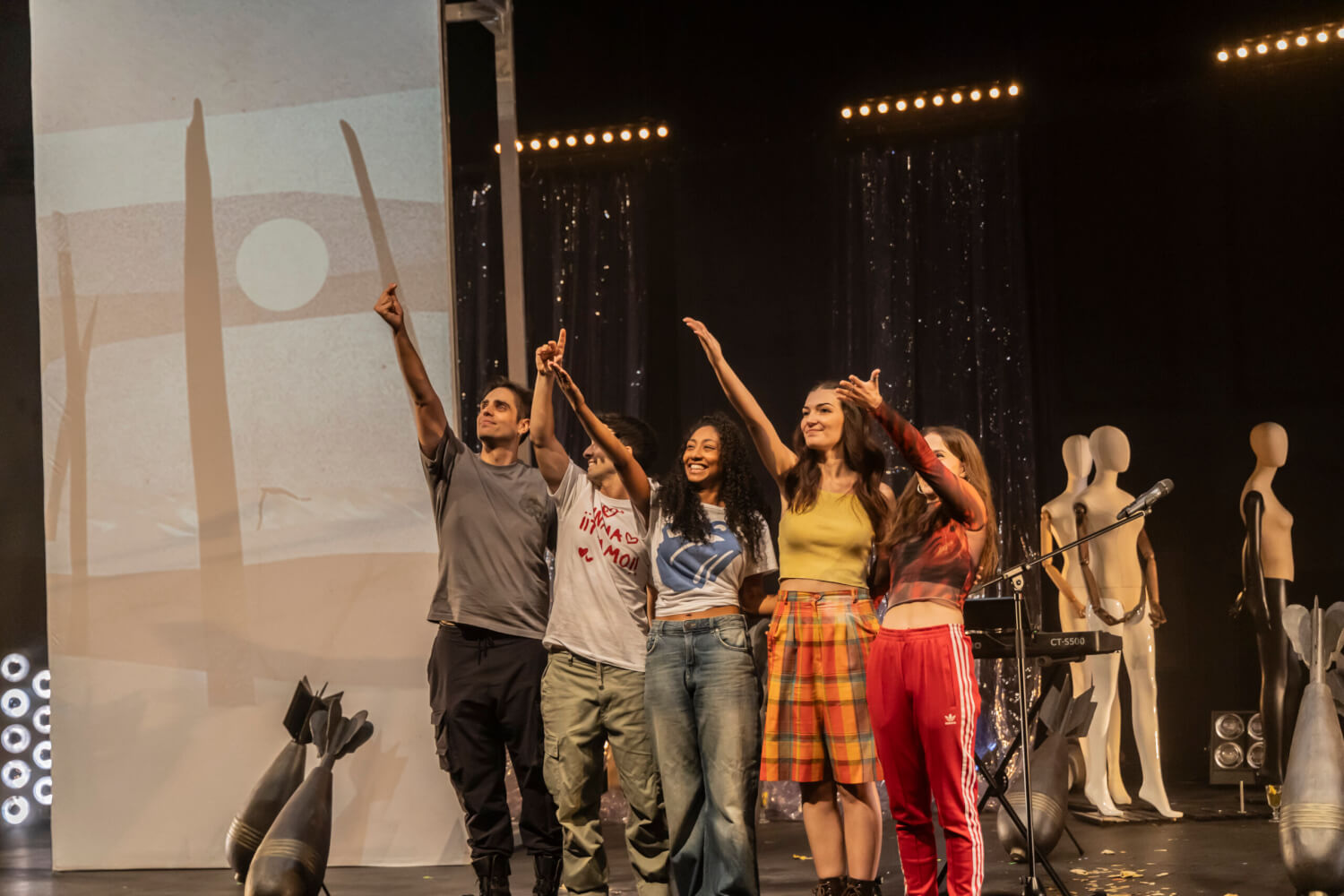 Laguna Y Niebla beim Jugendthaterfestival For/With/By in Madrid