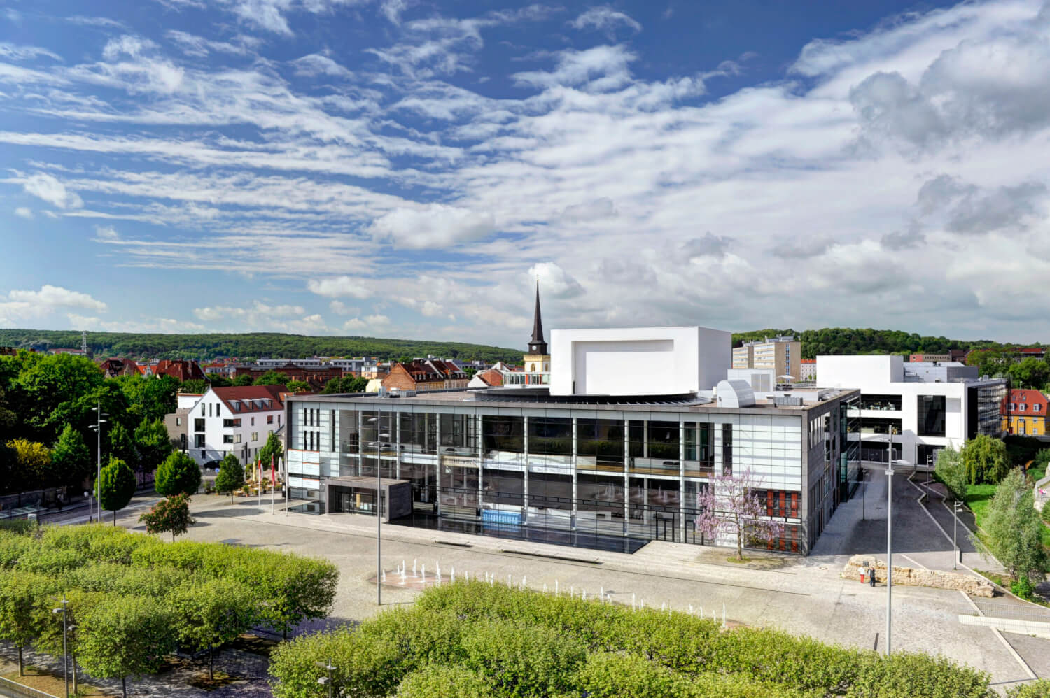 Man sieht das Theater Erfurt