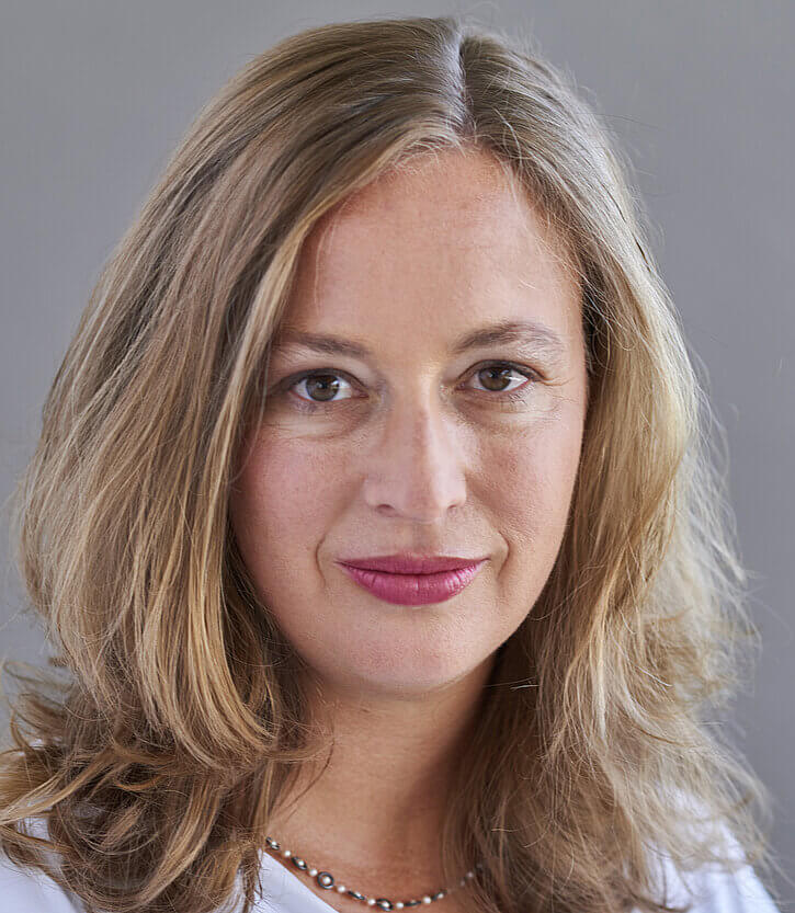 Zu sehen ist Doktor Merle Fahrholz, Opernintendantin des Aalto-Musiktheater Essen