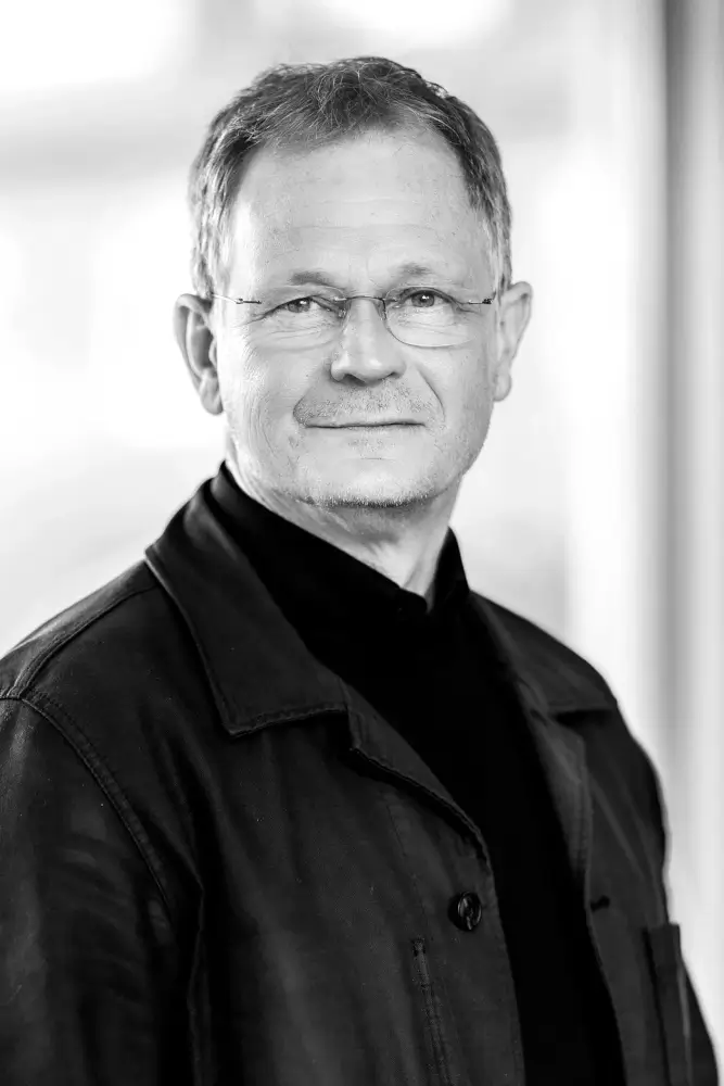 Zu sehen ist Friedrich von Mansberg, Intendant des Theater Lüneburg