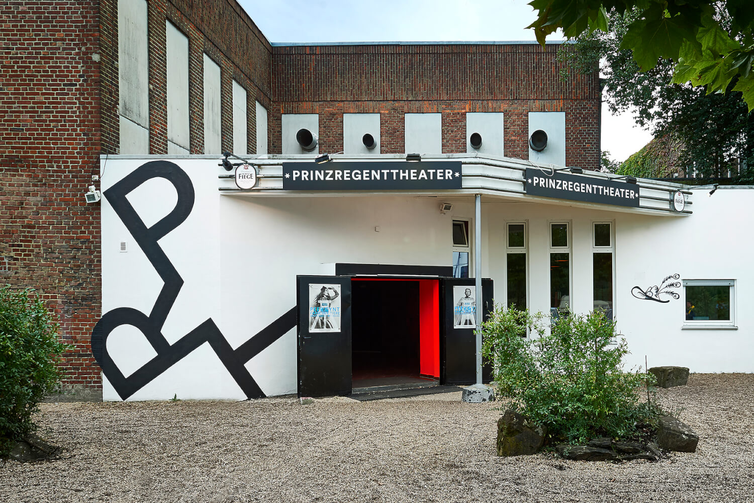 Das Prinz Regend Theater von außen.