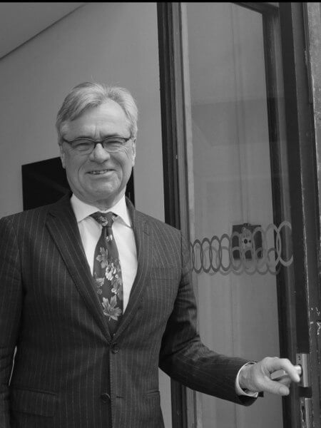 Man sieht Jürgen Braasch, geschäftsführender Direktor Staatstheater Kassel