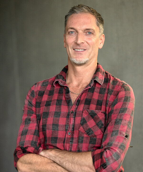 Zu sehen sit Raphaël Coumes-Marquet, Ballettdirektor der Deutschen Oper am Rhein