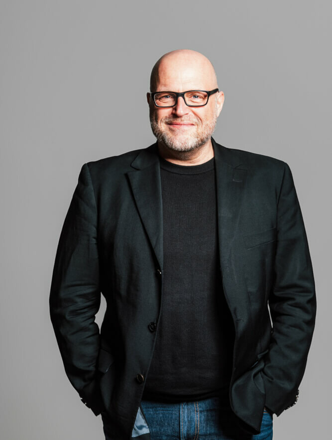 Man sieht Thorsten Teubl, Tanzdirektor Staatstheater Kassel