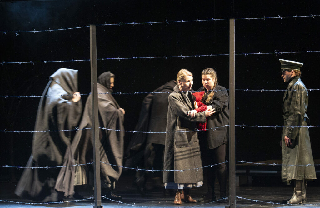 Weg übers Land Neustrelitz