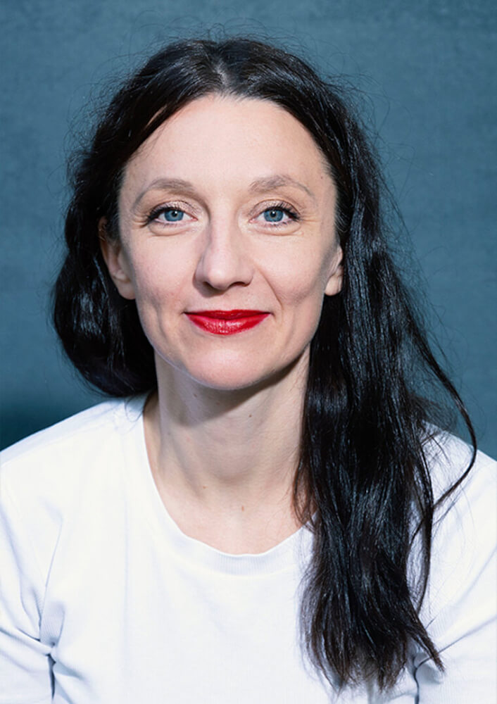 Man sieht Clara Weyde, Leiterin Schauspiel am Theater Magdeburg.