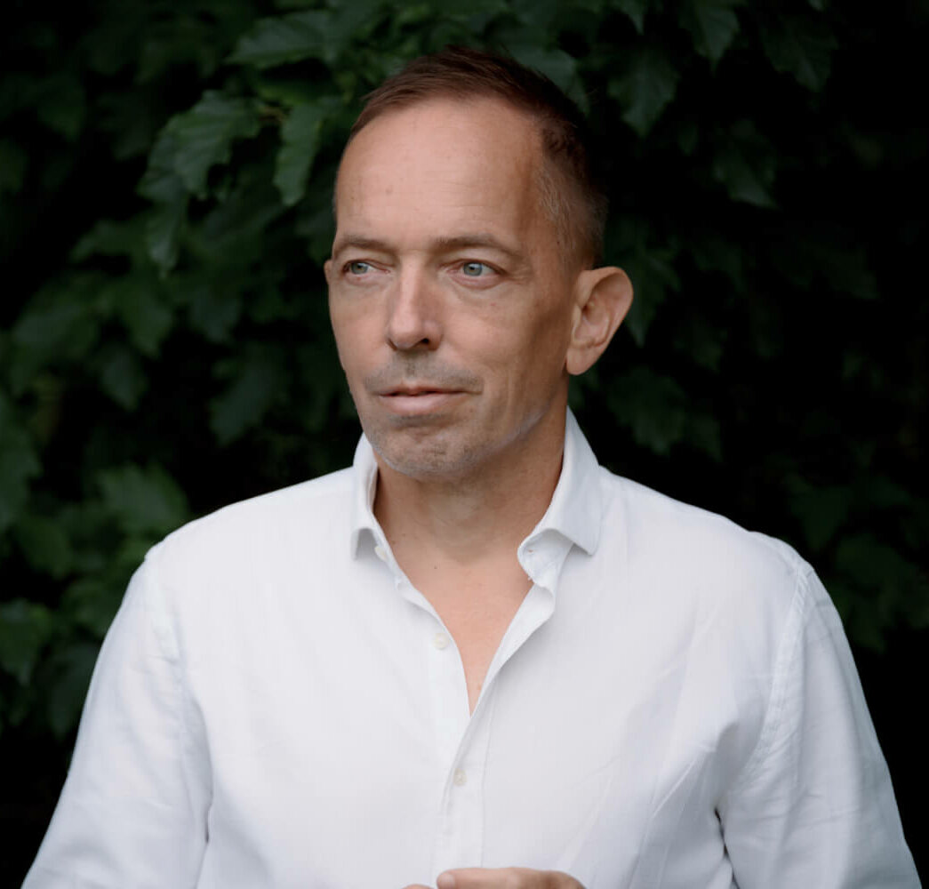 Zu sehen ist Frank Hilbrich, Künstlerischer Leiter und Leiter Musiktheater des Theater Bremen