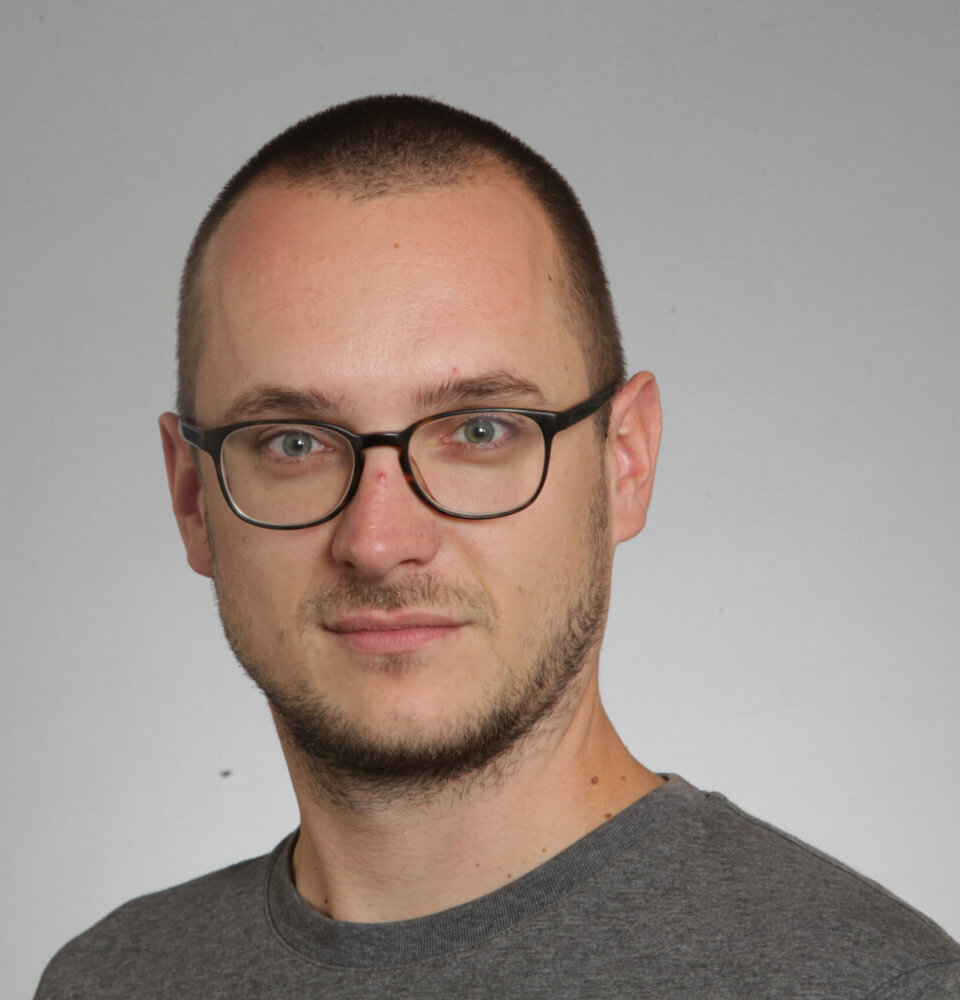 Zu sehen ist Gregor Runge, Künstlerischer Leiter und Leiter Tanz des Theater Bremen