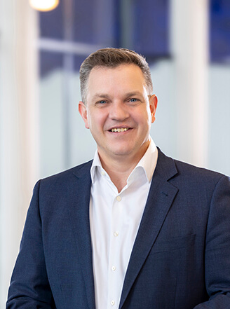 Man sieht Tobias Werner, Geschäftsführer des Musiktheaters im Revier.