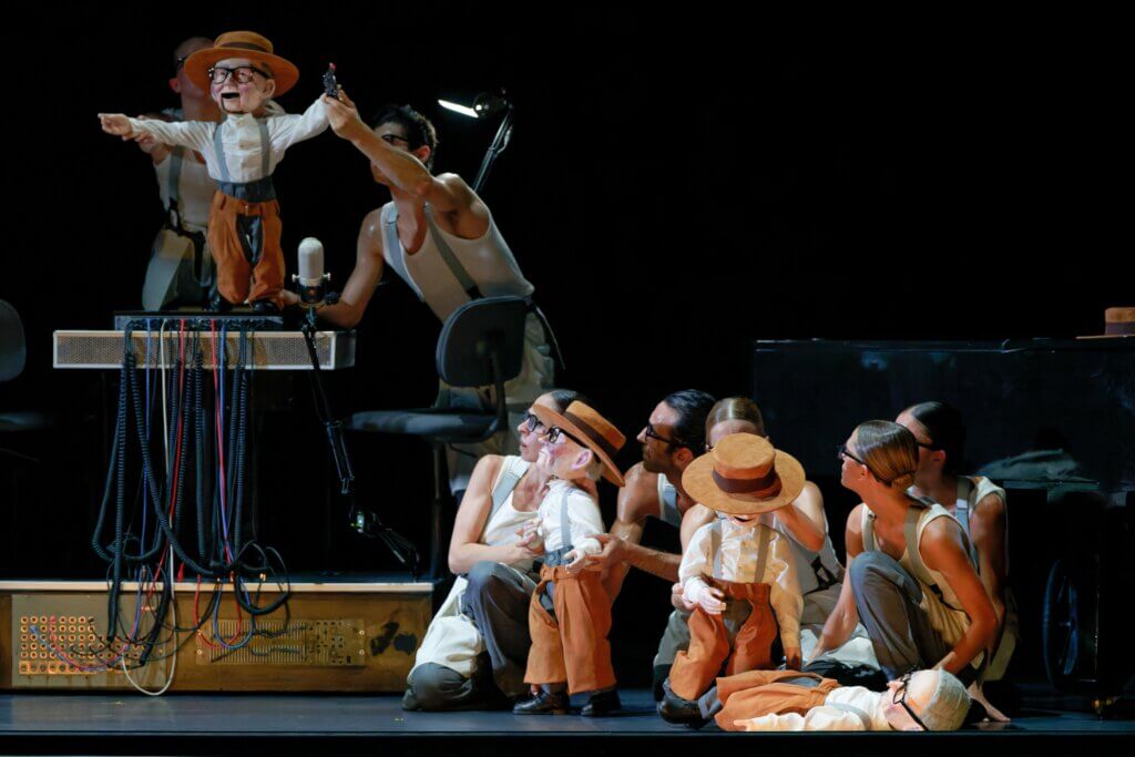 Die Handpuppen im Western-Look.