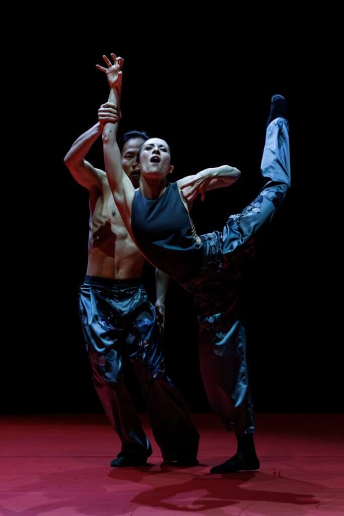 Marco Goeckes „Monstruo Grande“ mit Sidney Elizabeth Turtschi und Shori Yamamoto.