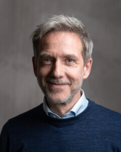 Zu sehen ist ein Porträt von André Nicke, Intendant der Uckermärkischen Bühnen Schwedt..