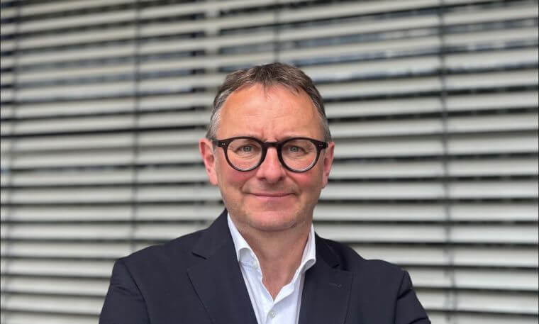 Porträt von Rainer Heneis, kaufmännischer Vorstand des Staatstheater Regensburg.