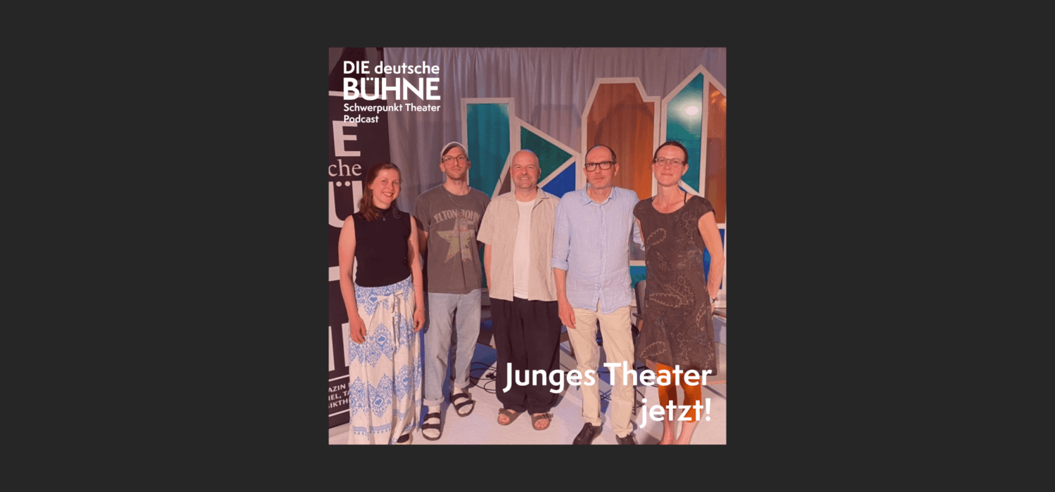 Heft-Vorstellung in der COMEDIA Köln mit DdB-Redakteurin Martina Jacobi, Autor Sergej Gößner, künstlerischem Leiter Manuel Moser und der Chefredaktion Detlev Baur und Ulrike Kolter.